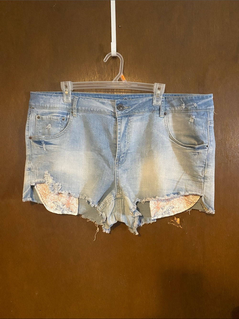 Rue 21 Light Wash Distressed Denim Shorts with Floral Inset